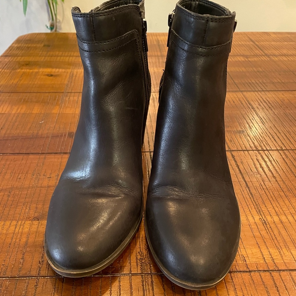 Lucky Brand 'Basel' Black Leather Booties Double Zipper Ankle Boot